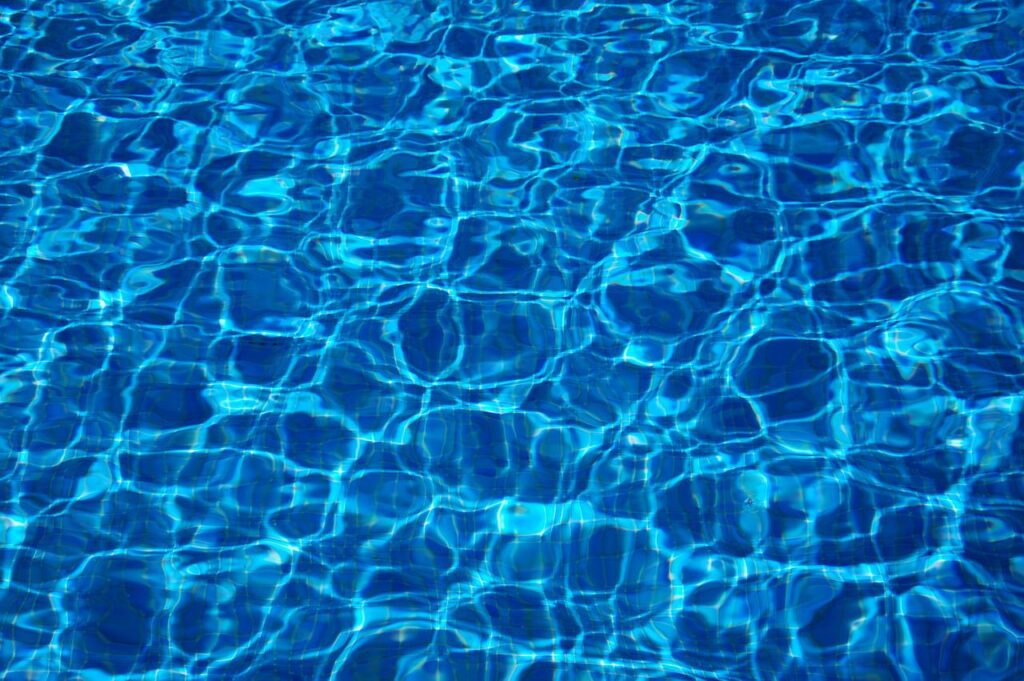 water, swimming pool, blue water-103817.jpg